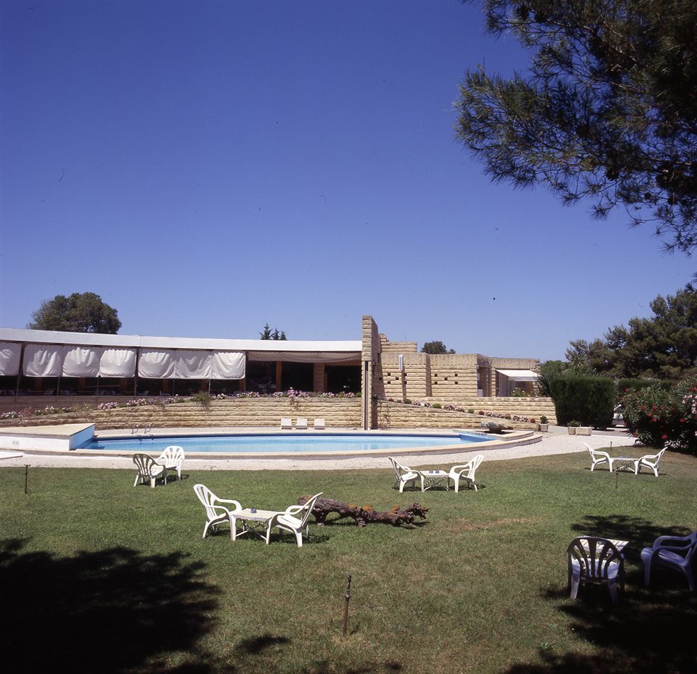 Hotel Les Cabanettes Arles