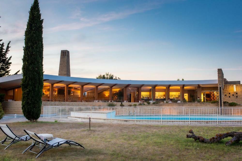 Les Cabanettes Hotel Arles